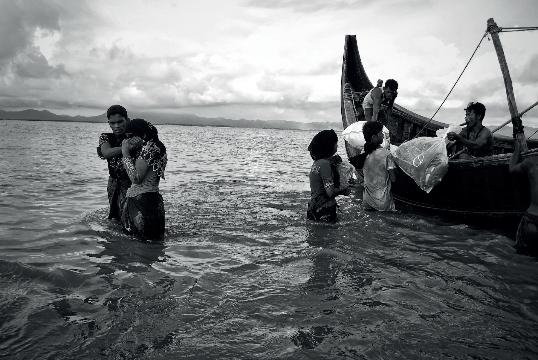 “Oltre quel confine è la mia casa”. Al museo di Lampedusa la mostra fotografica dei rifugiati Rohingya